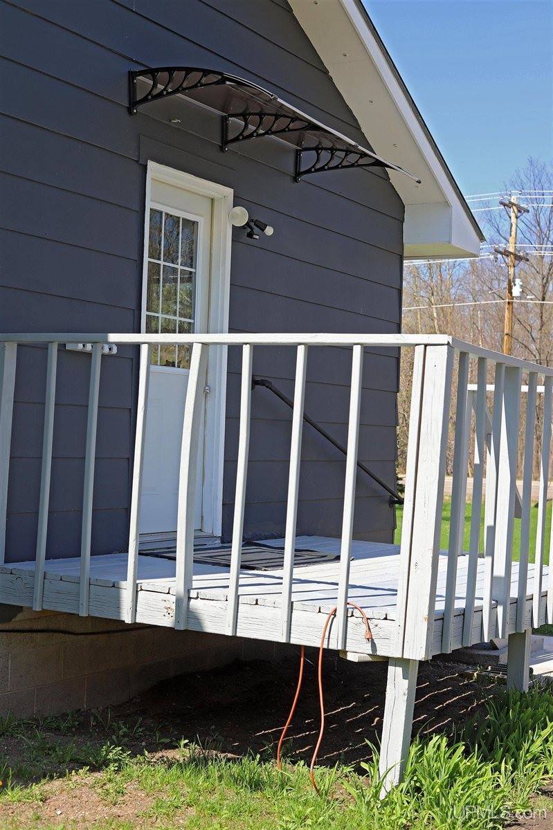 5631 County Road 550 Road, Marquette, MI 49855