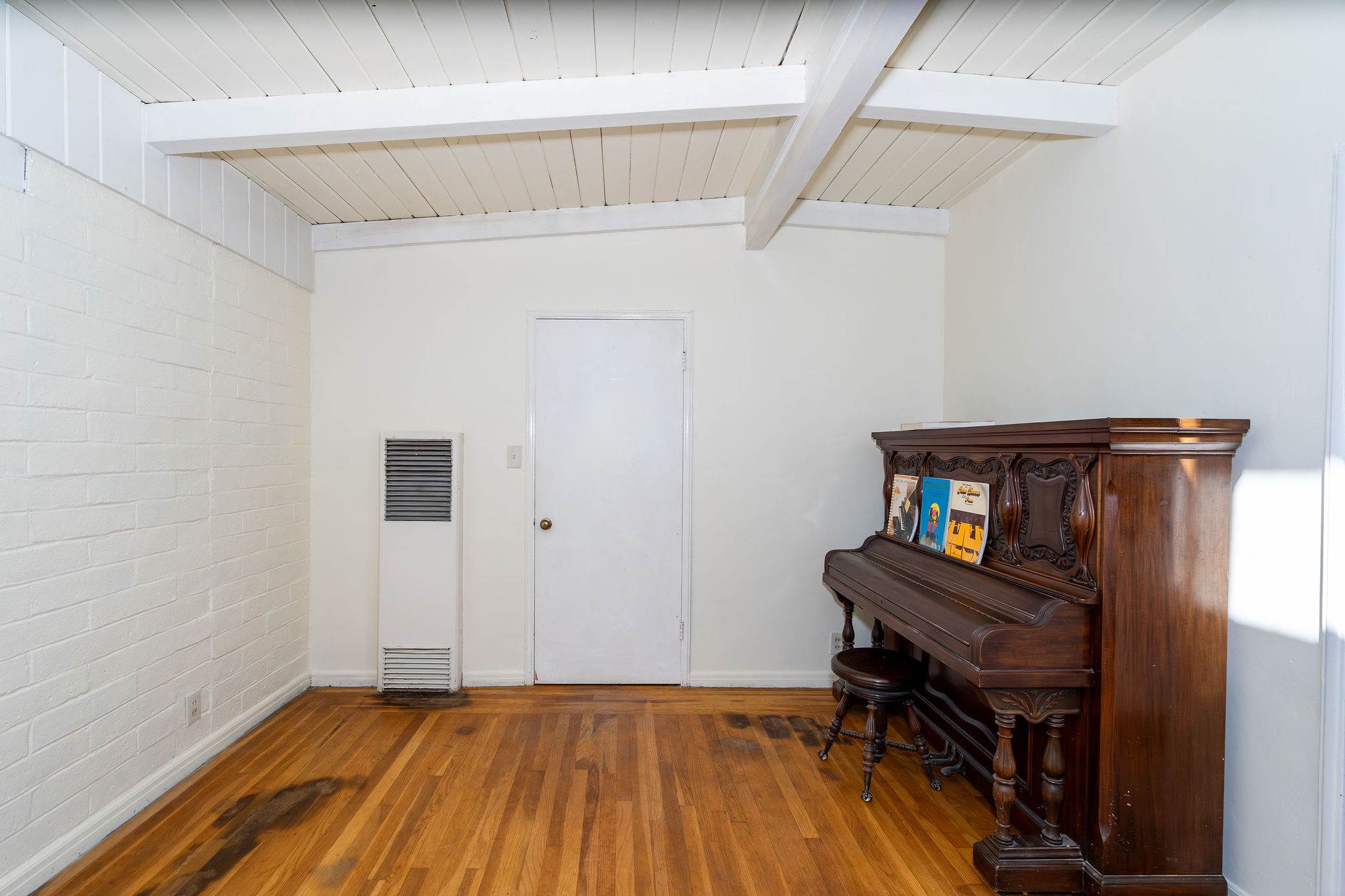 4722 Sunshine Avenue, Santa Rosa, CA 95409