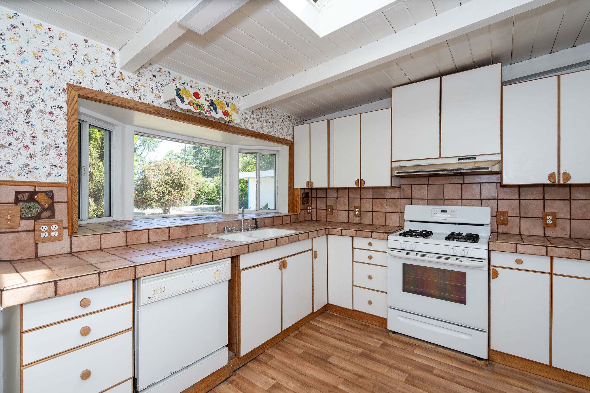 4722 Sunshine Avenue, Santa Rosa, CA 95409