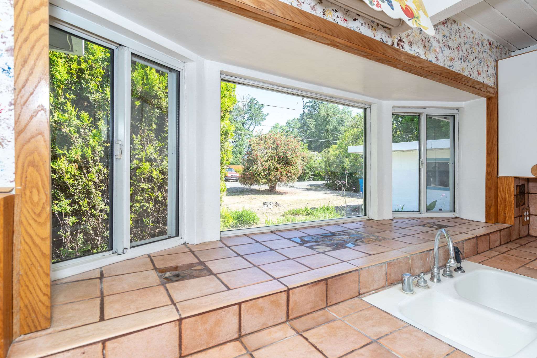 4722 Sunshine Avenue, Santa Rosa, CA 95409