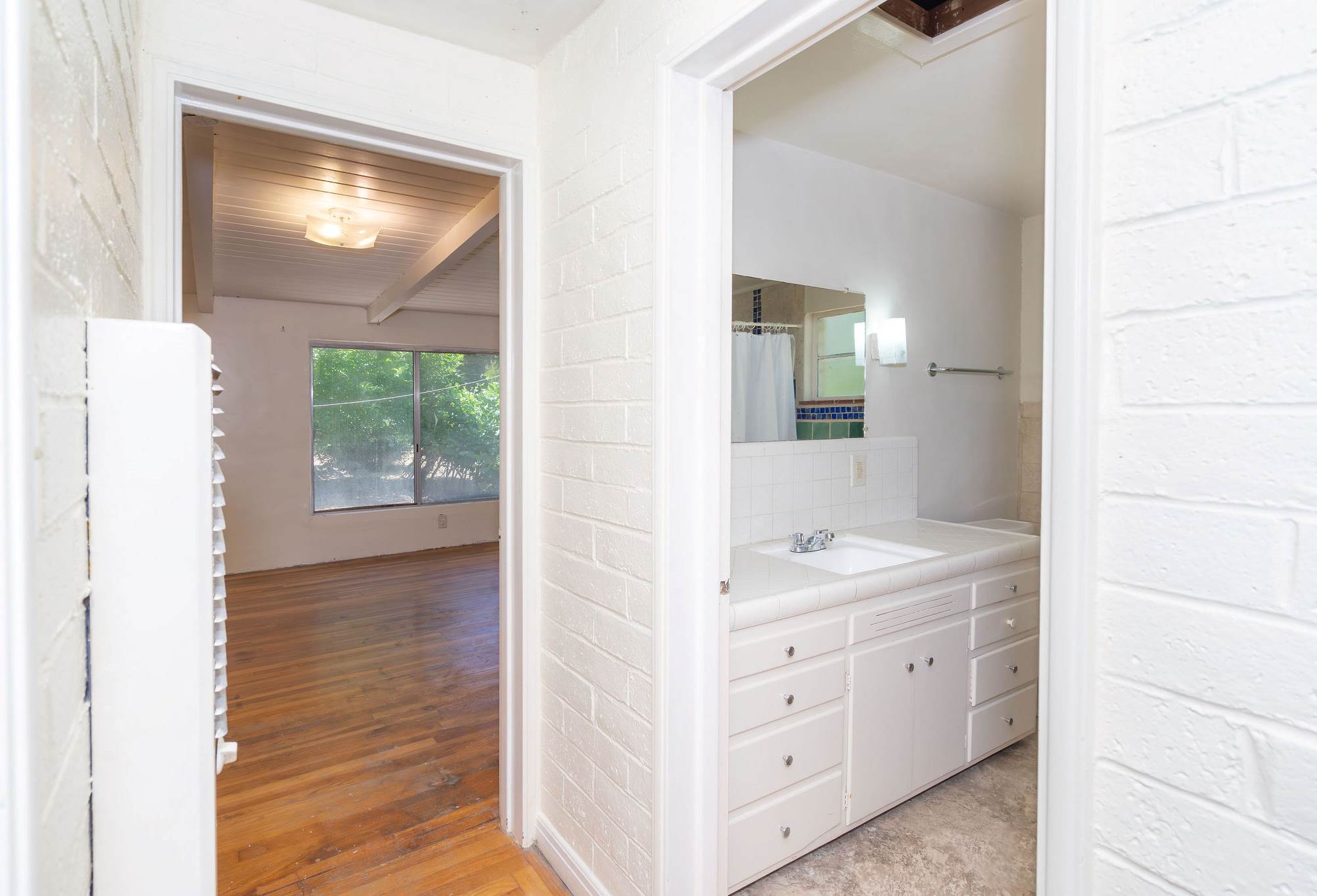 4722 Sunshine Avenue, Santa Rosa, CA 95409