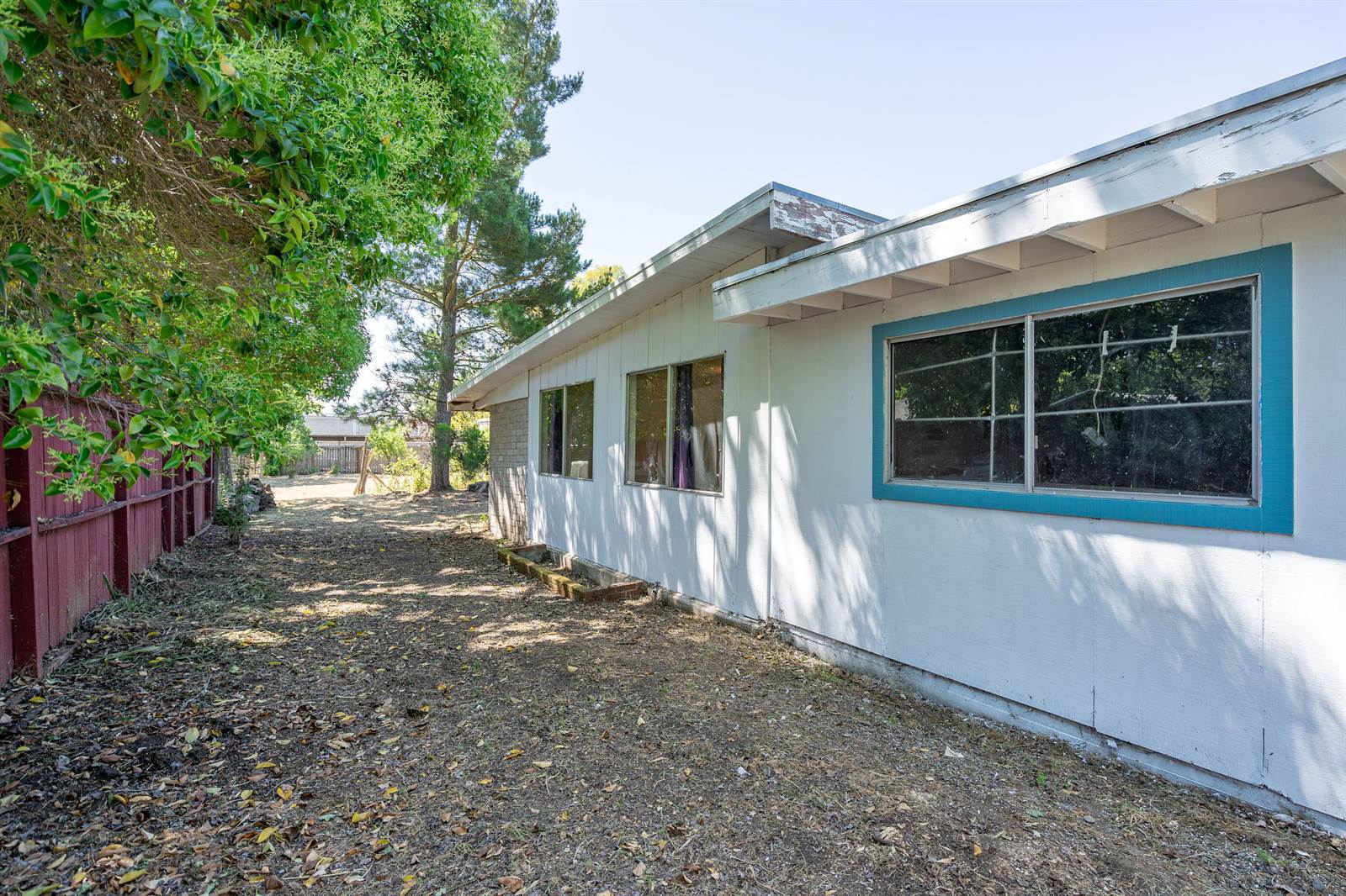 4722 Sunshine Avenue, Santa Rosa, CA 95409