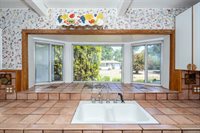 4722 Sunshine Avenue, Santa Rosa, CA 95409