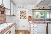 4722 Sunshine Avenue, Santa Rosa, CA 95409