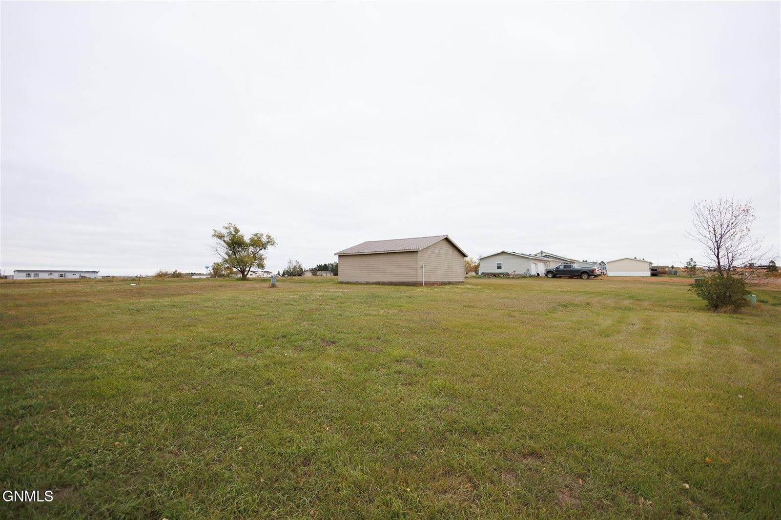 5th Hillcrest Drive, Belfield, ND 58622