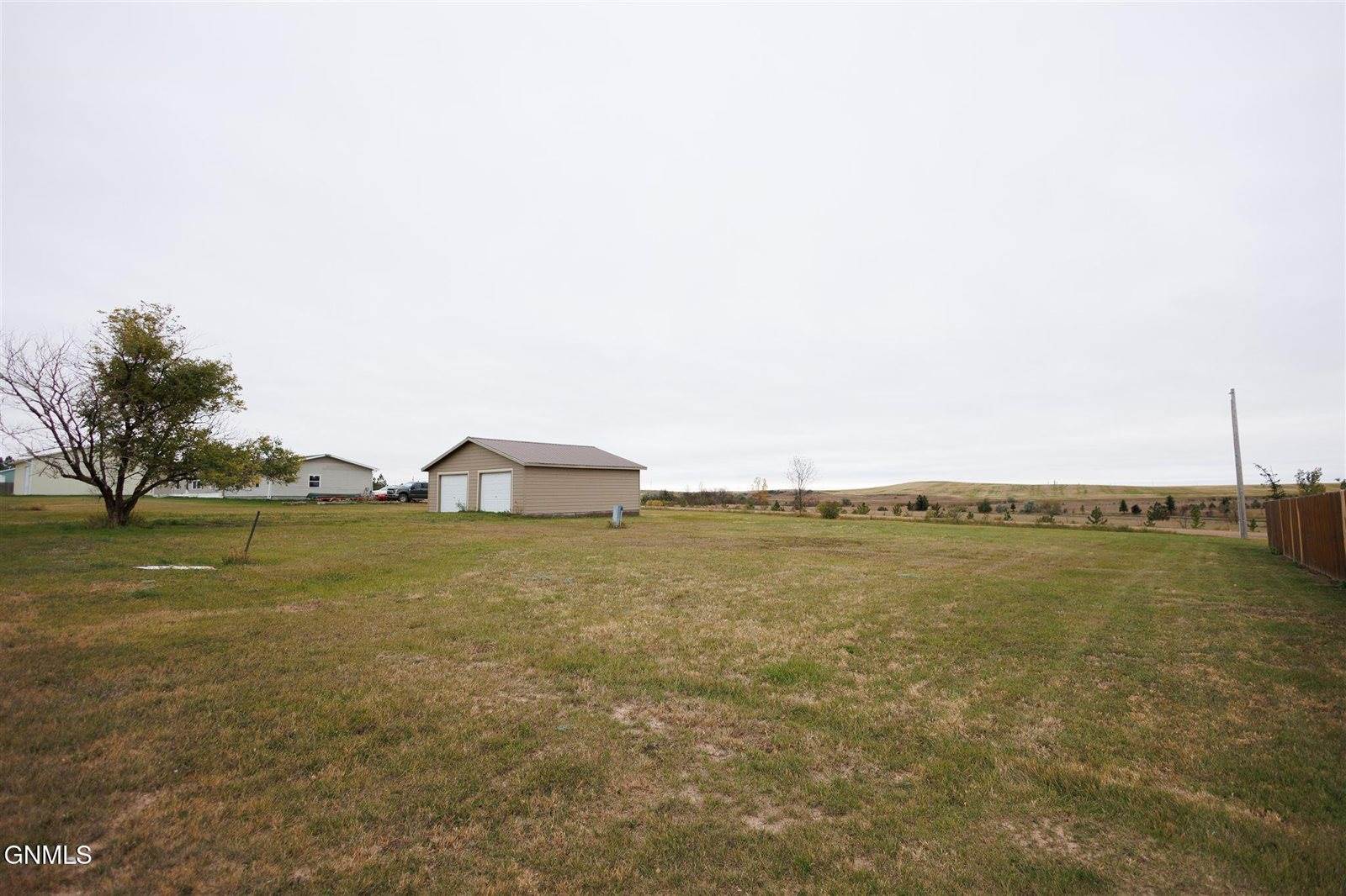 5th Hillcrest Drive, Belfield, ND 58622