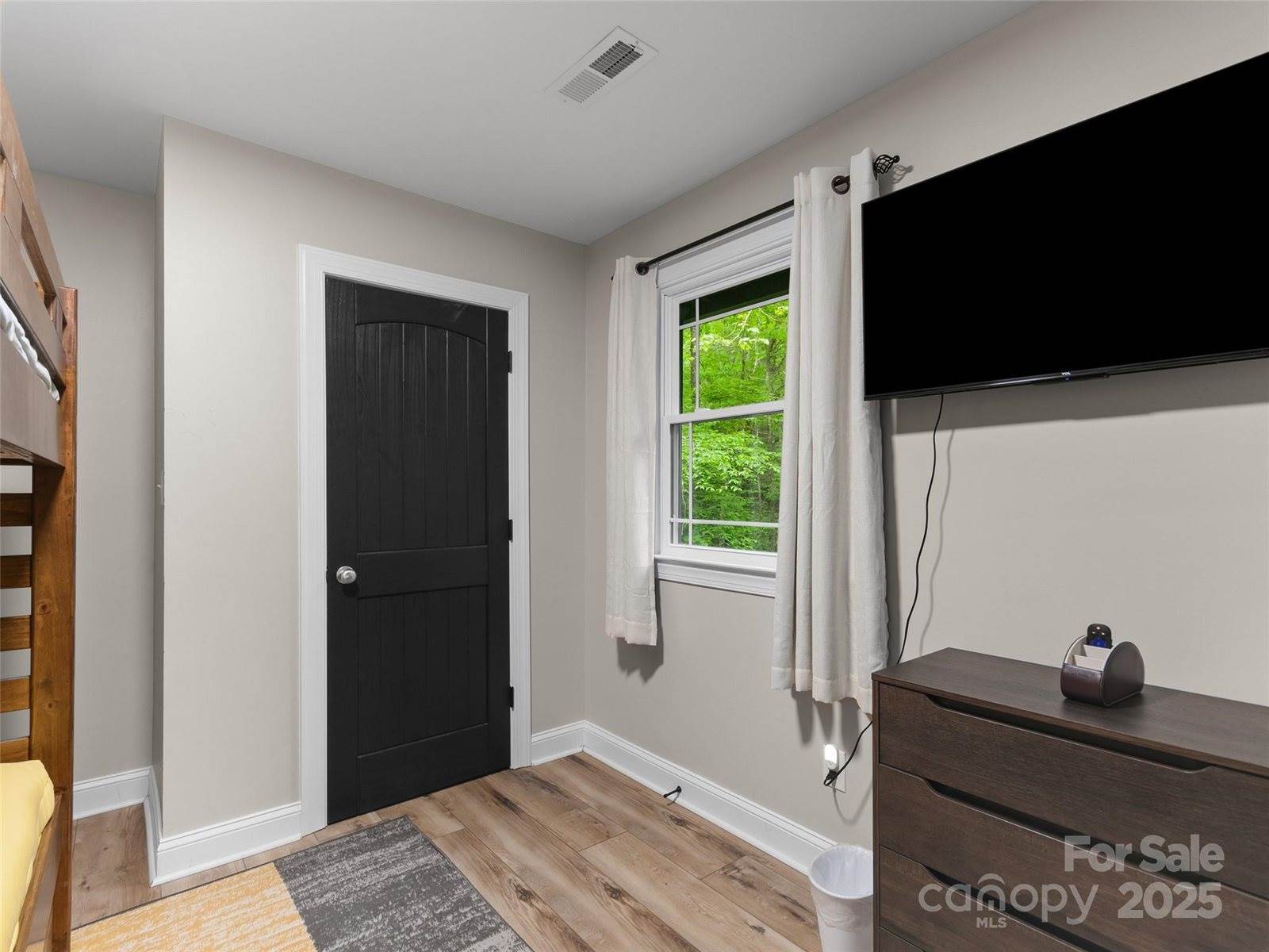 306 Mashstomp Road, Maggie Valley, NC 28751