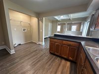 1109 South Locust Avenue, Freeport, IL 61032