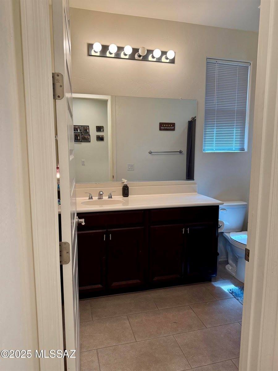 16038 South Camino Casal, Sahuarita, AZ 85629