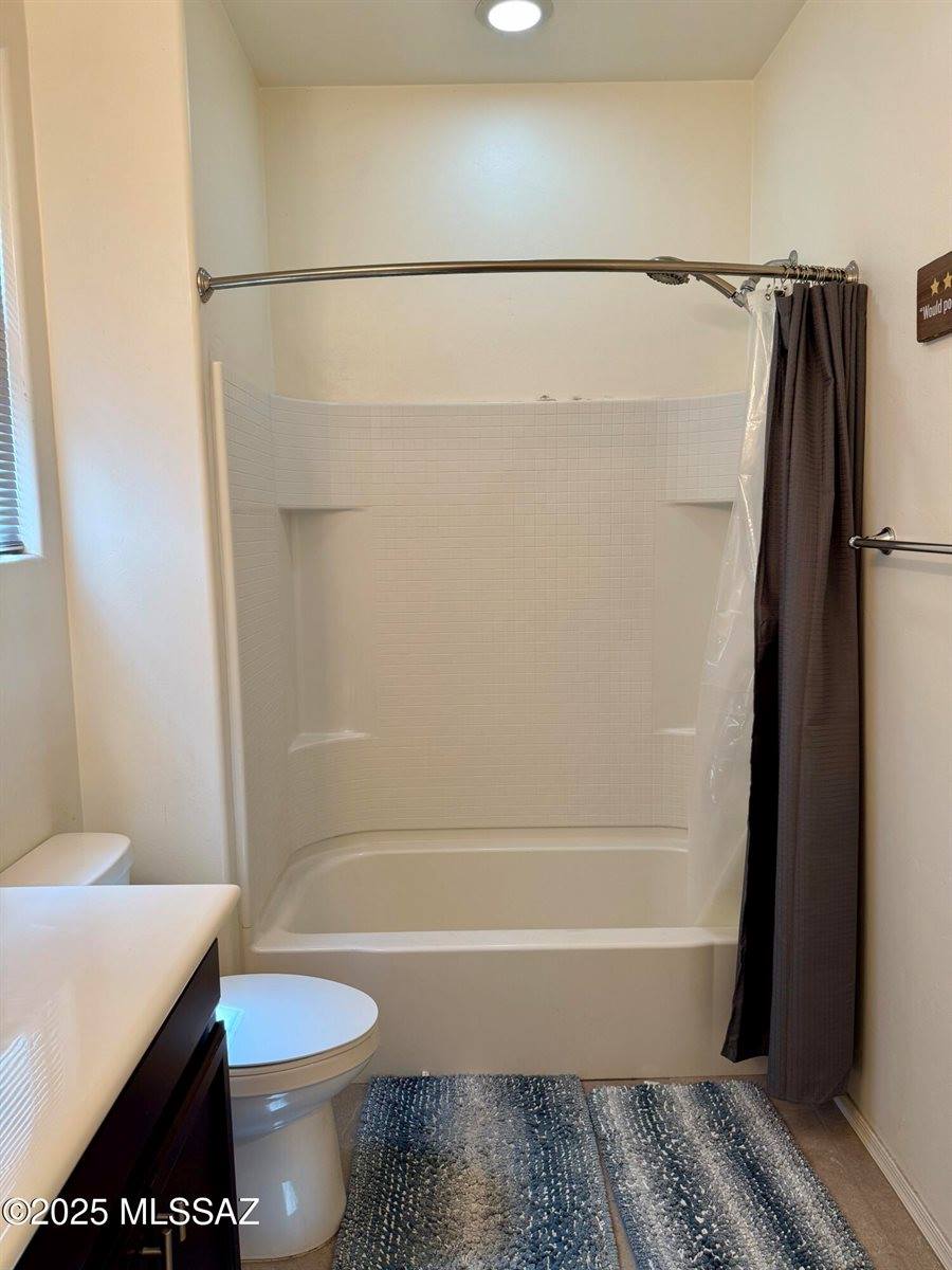 16038 South Camino Casal, Sahuarita, AZ 85629