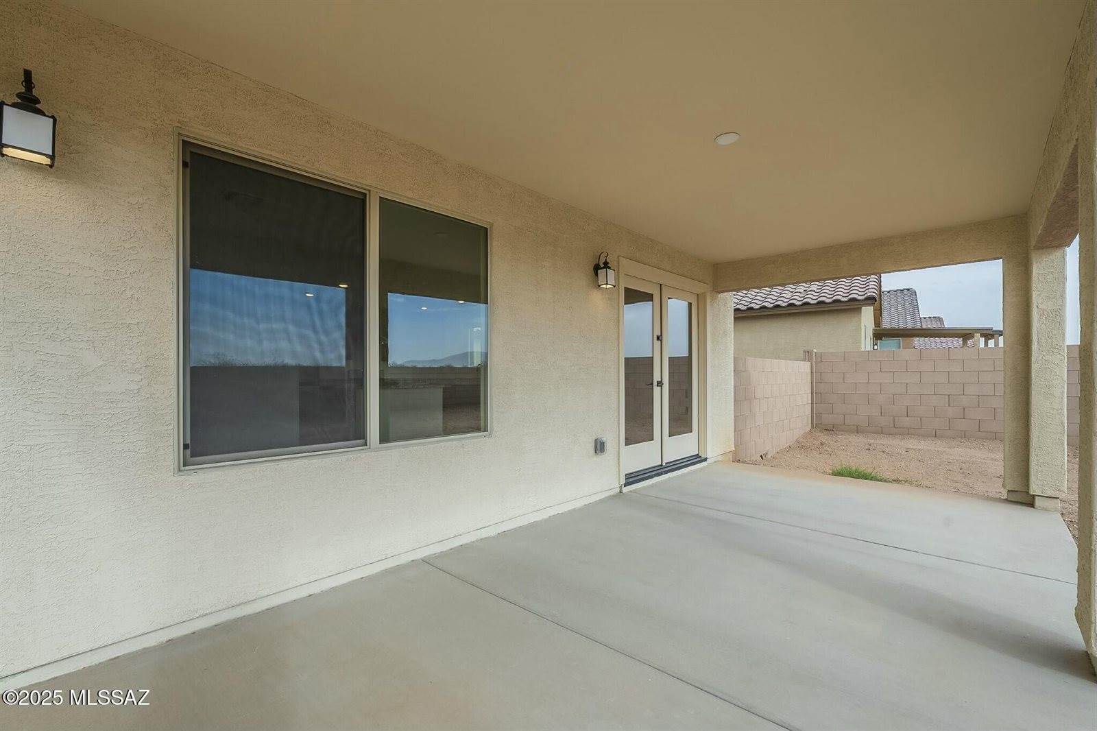 6575 West Camino Pizarro, Tucson, AZ 85757