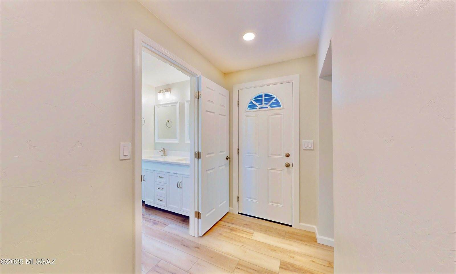 3923 East 17th Street, Tucson, AZ 85711