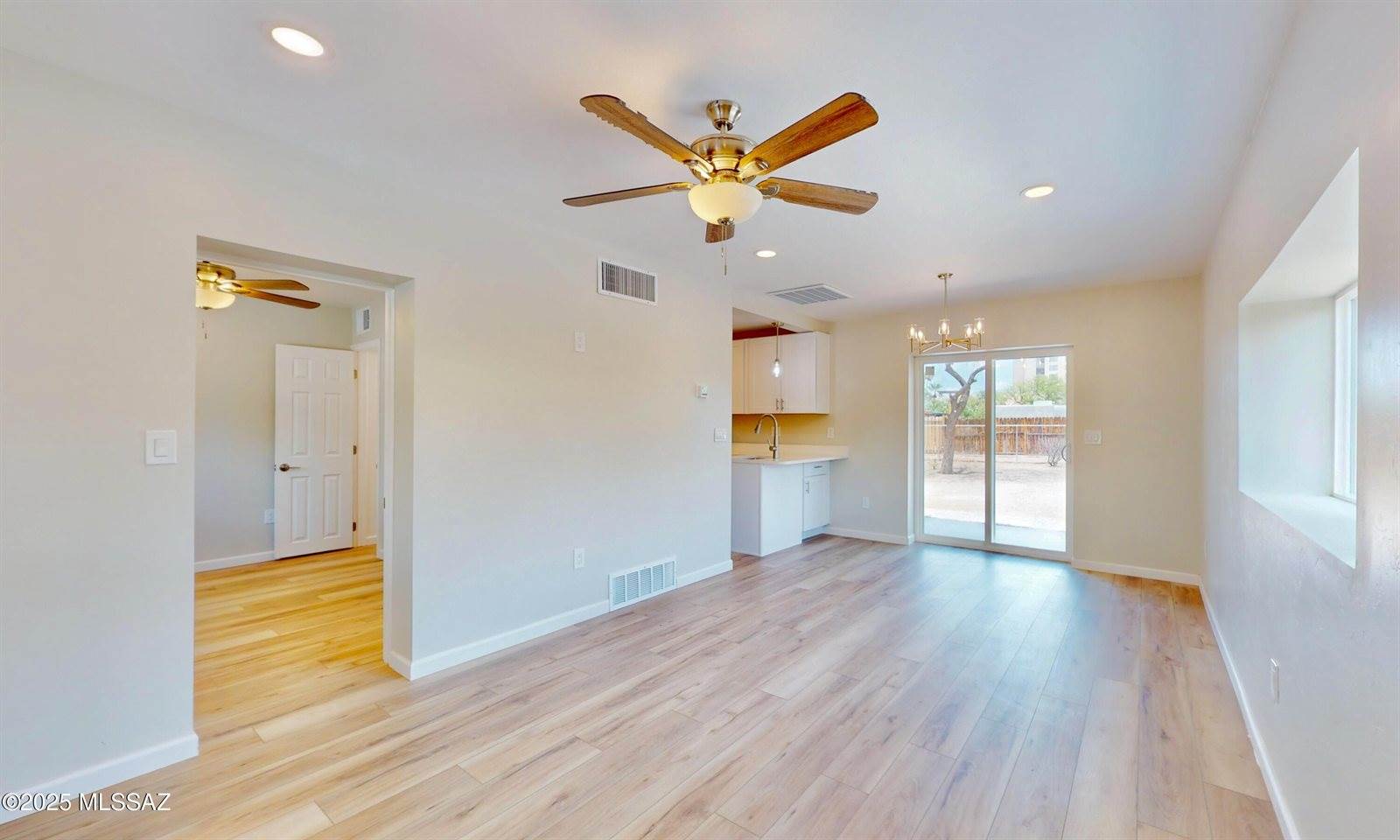 3923 East 17th Street, Tucson, AZ 85711