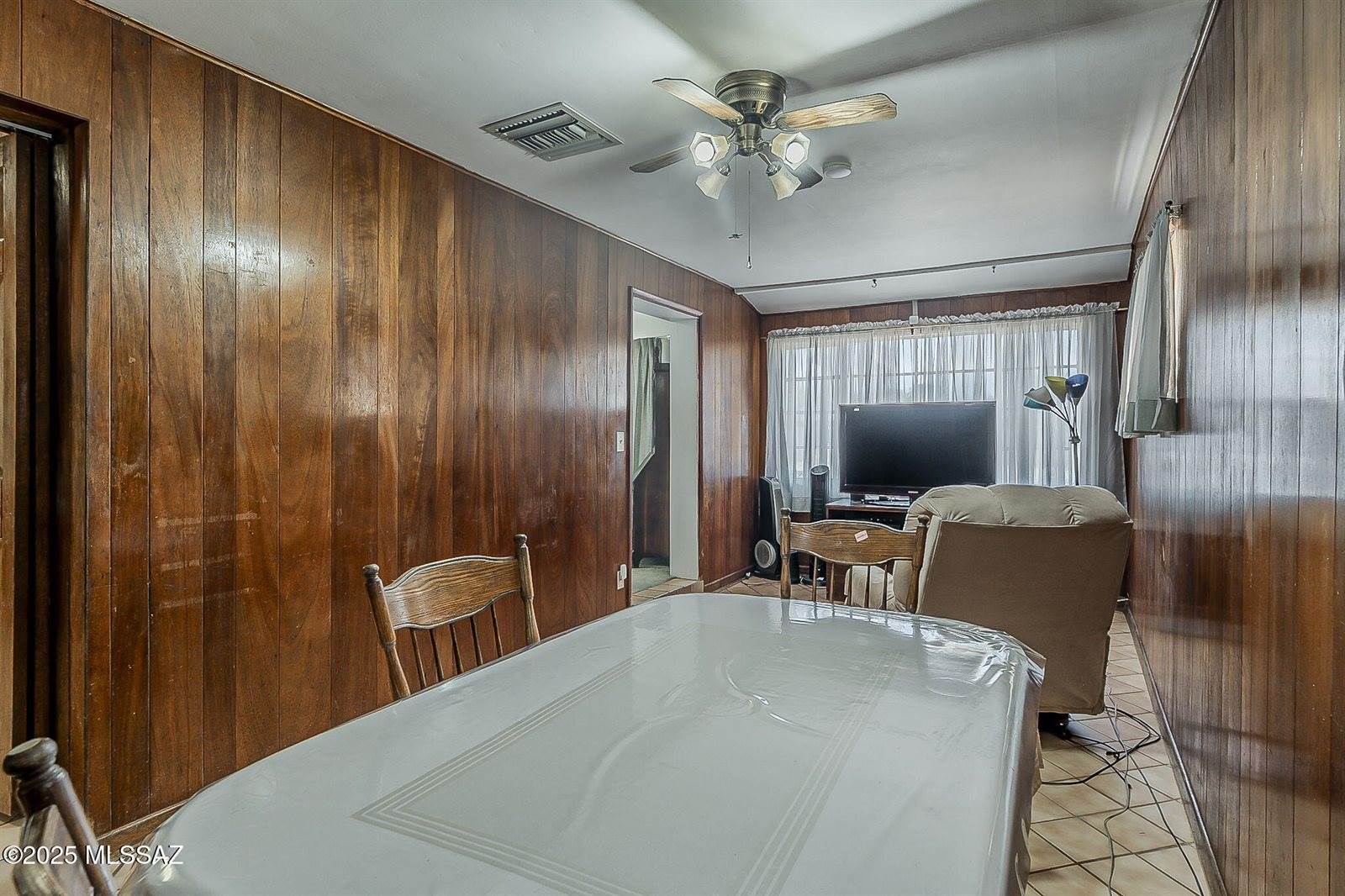 2810 East Malvern Street, Tucson, AZ 85716