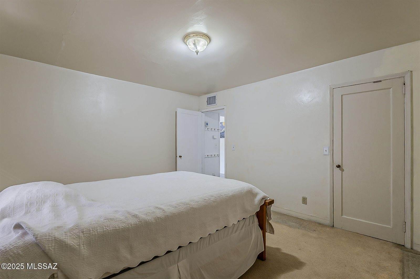 2810 East Malvern Street, Tucson, AZ 85716