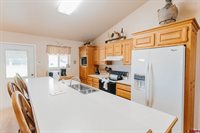 4024 5945 Rd, Olathe, CO 81425