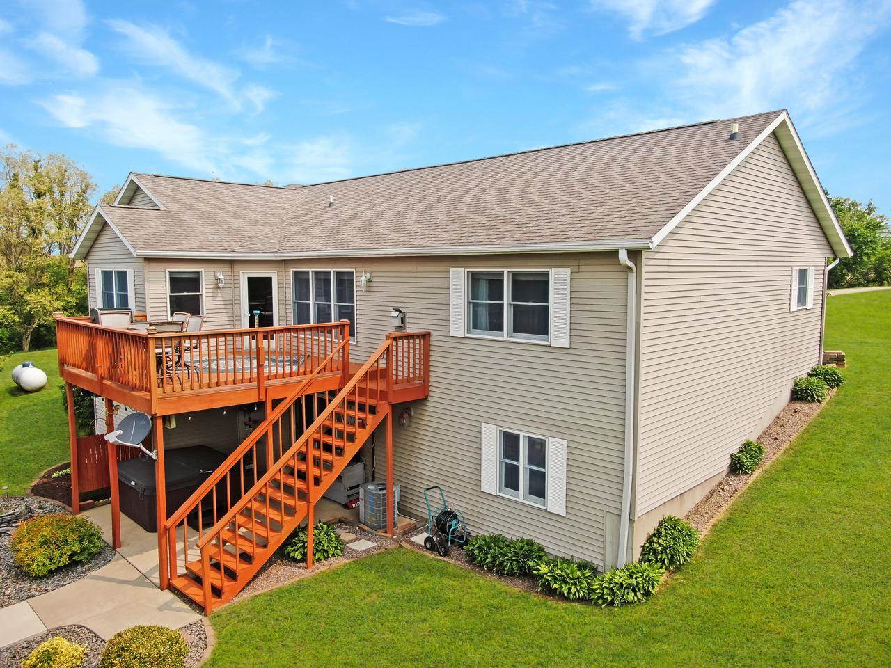 E8797 Rudie ROAD, Westby, WI 54667