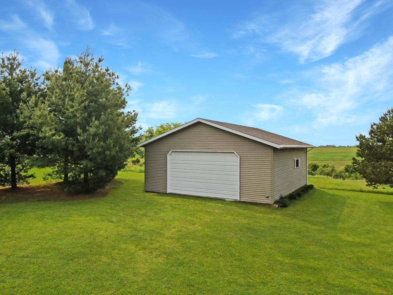 E8797 Rudie ROAD, Westby, WI 54667