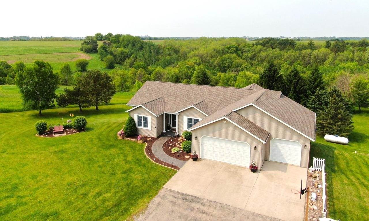 E8797 Rudie ROAD, Westby, WI 54667