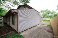 1612 S Lindell Drive, Yorktown, IN 47396