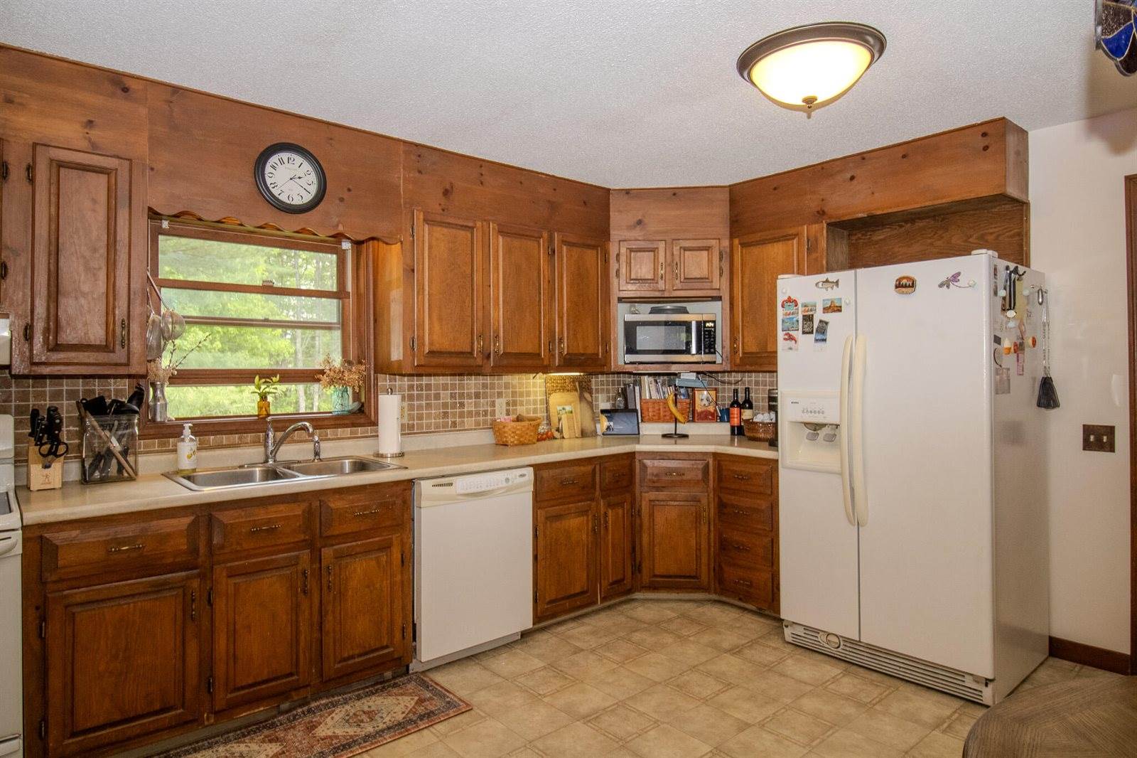 189 Stetson Road East, Levant, ME 04456