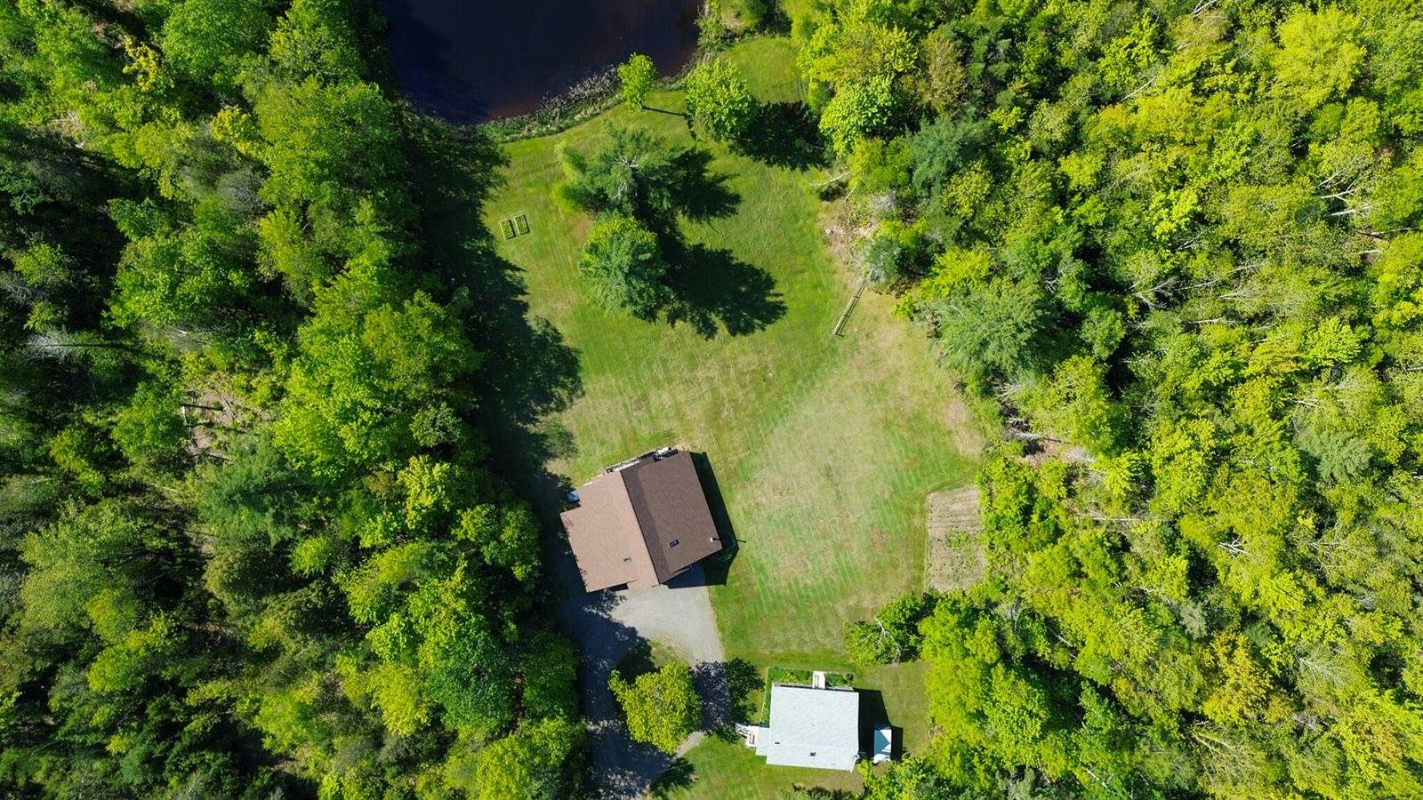 189 Stetson Road East, Levant, ME 04456