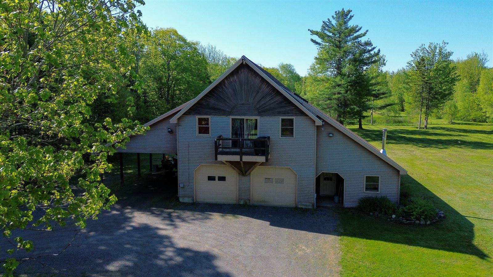 189 Stetson Road East, Levant, ME 04456