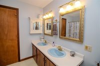 189 Stetson Road East, Levant, ME 04456