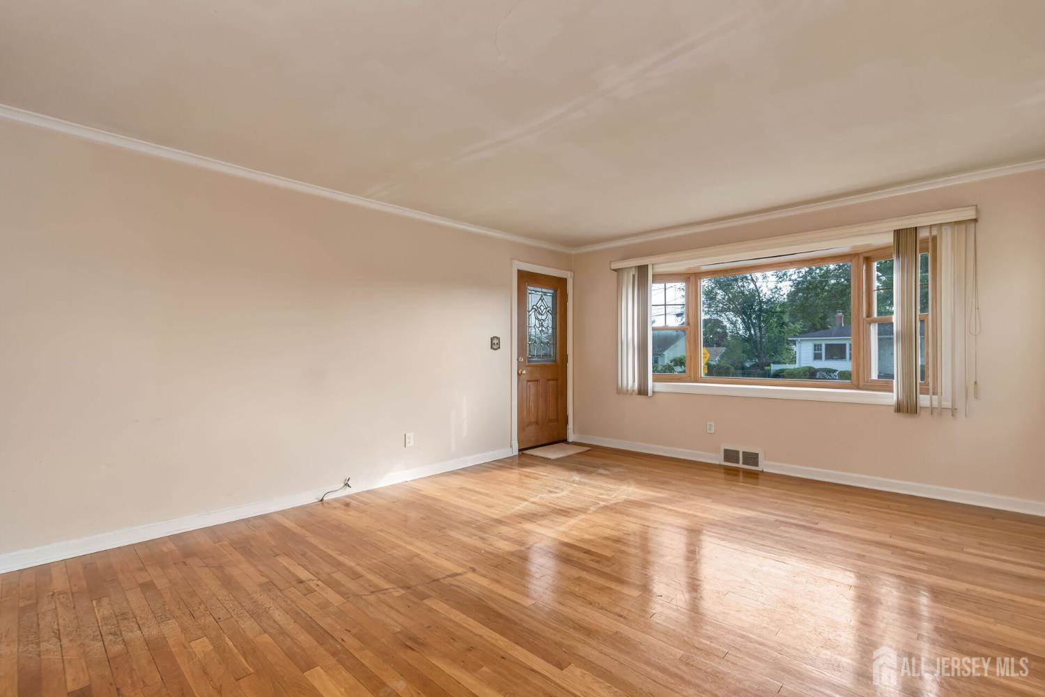 2347 Linden Avenue, South Plainfield, NJ 07080