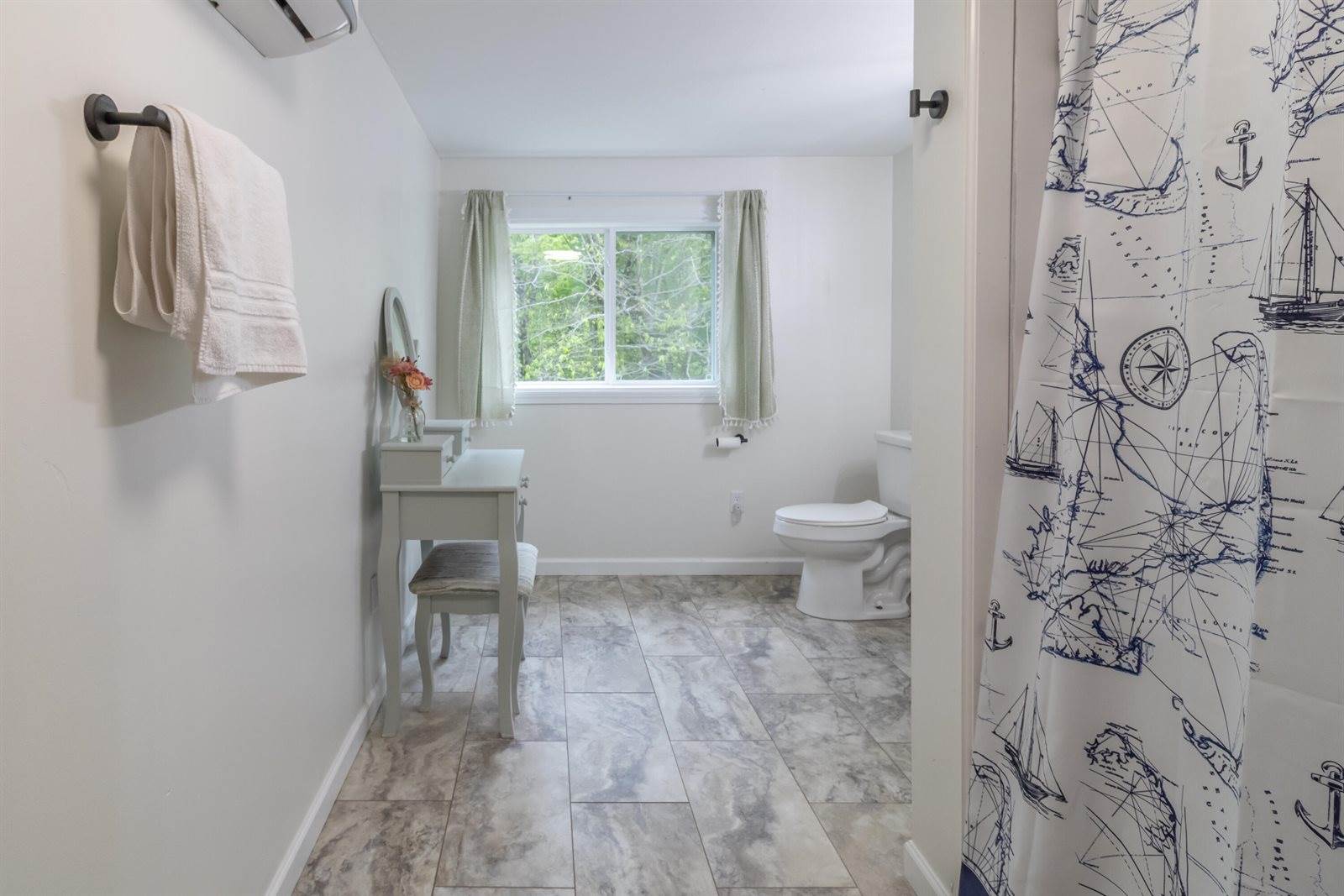 2881, 2893 Ohio Street, Glenburn, ME 04401