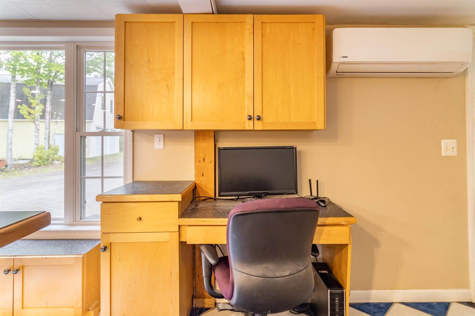 2881, 2893 Ohio Street, Glenburn, ME 04401