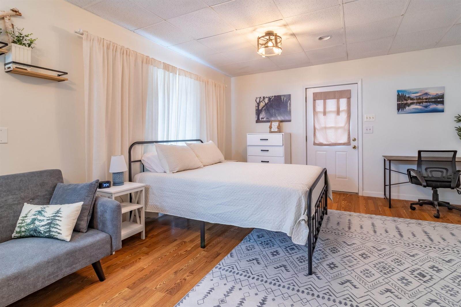 2881, 2893 Ohio Street, Glenburn, ME 04401