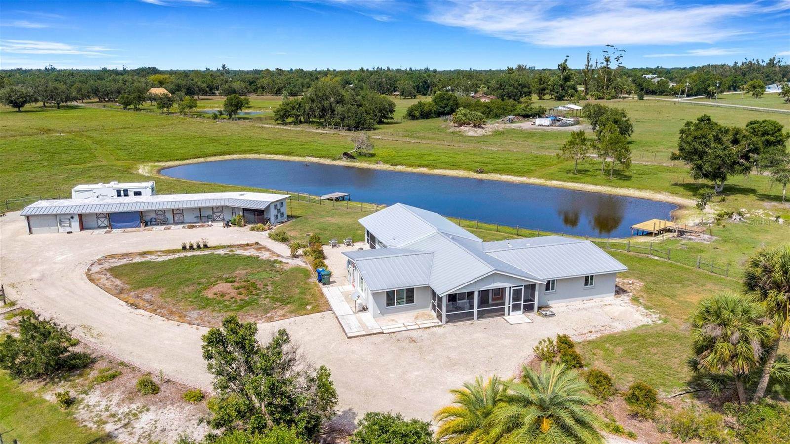 7160 Myakka Valley Trail, Sarasota, FL 34241