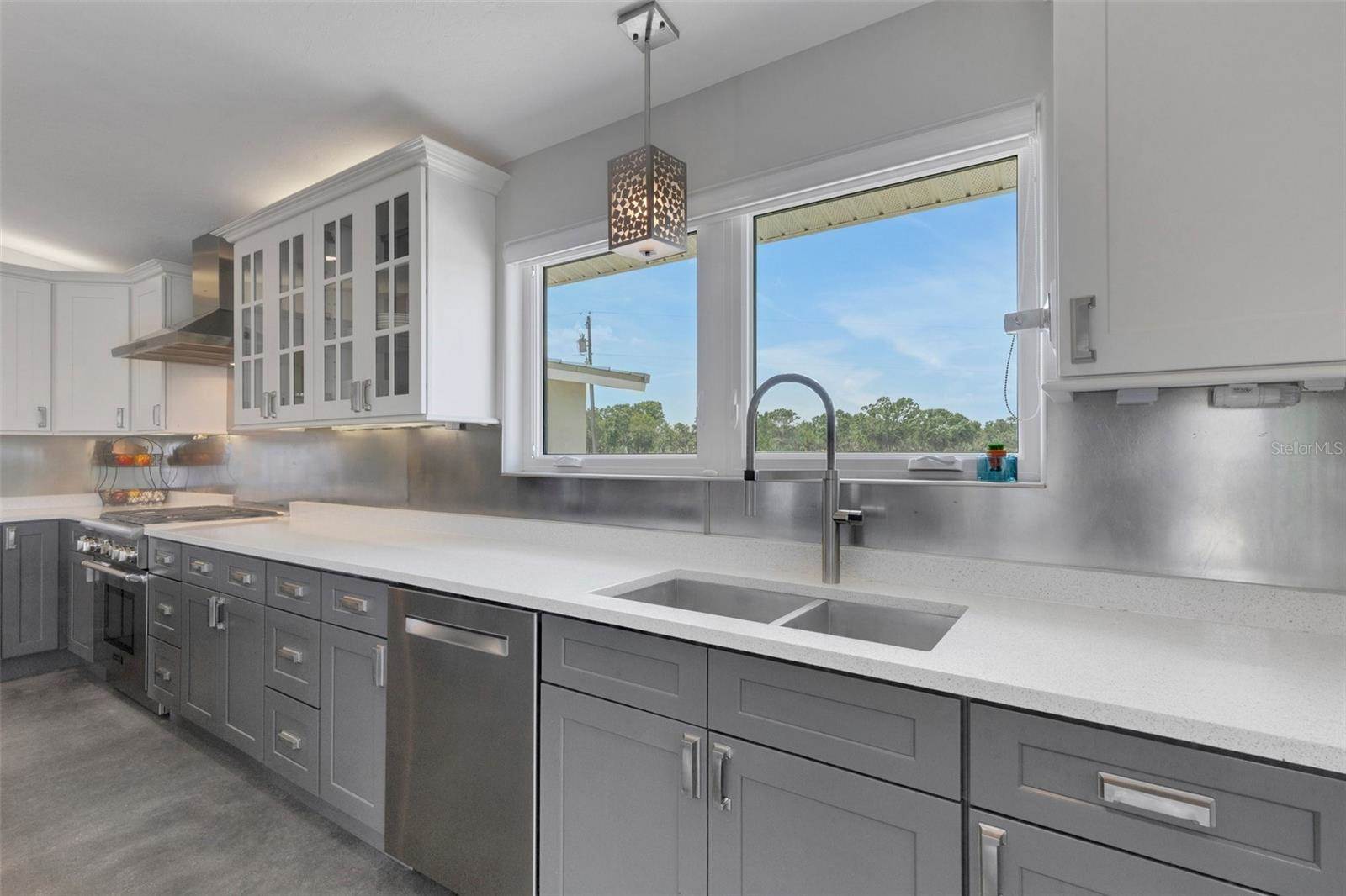 7160 Myakka Valley Trail, Sarasota, FL 34241