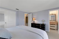 7160 Myakka Valley Trail, Sarasota, FL 34241