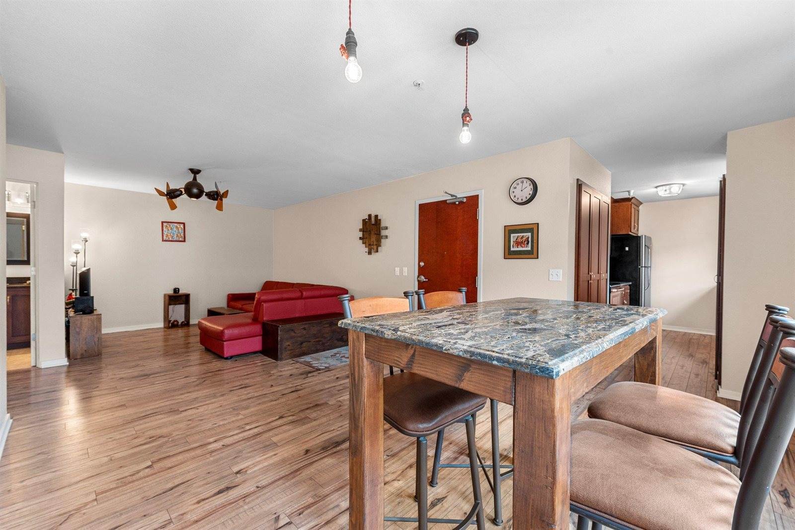 118 South Washington Street, Green Bay, WI 54301