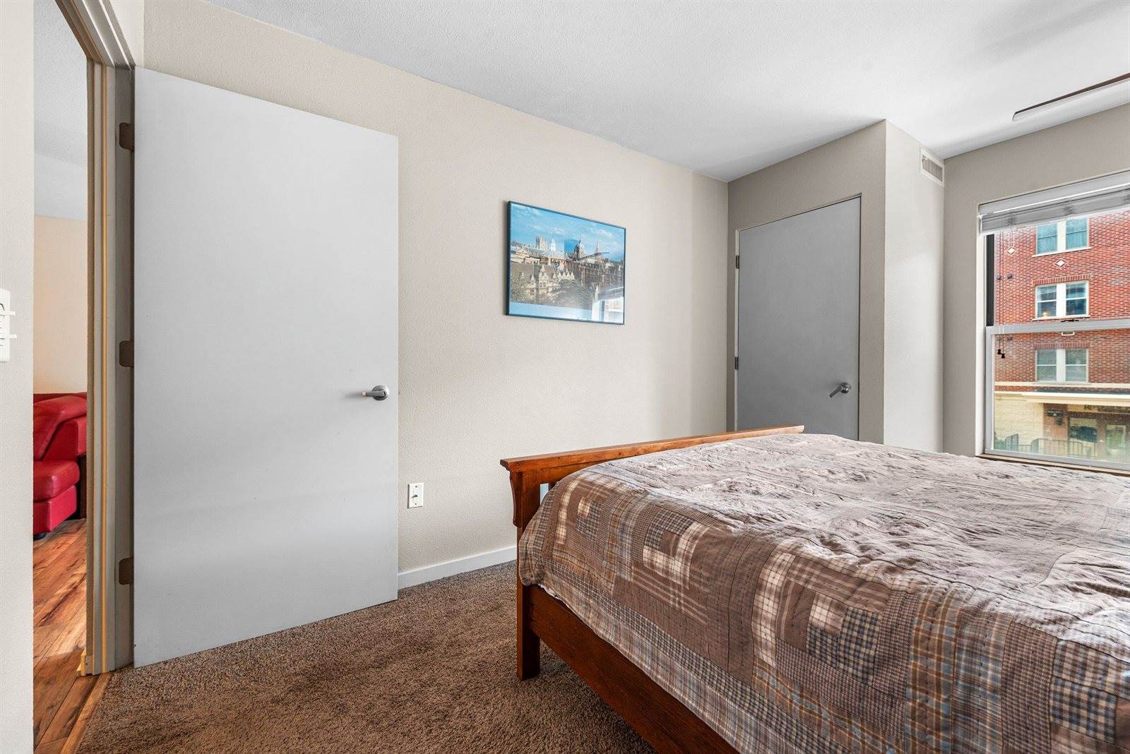 118 South Washington Street, Green Bay, WI 54301