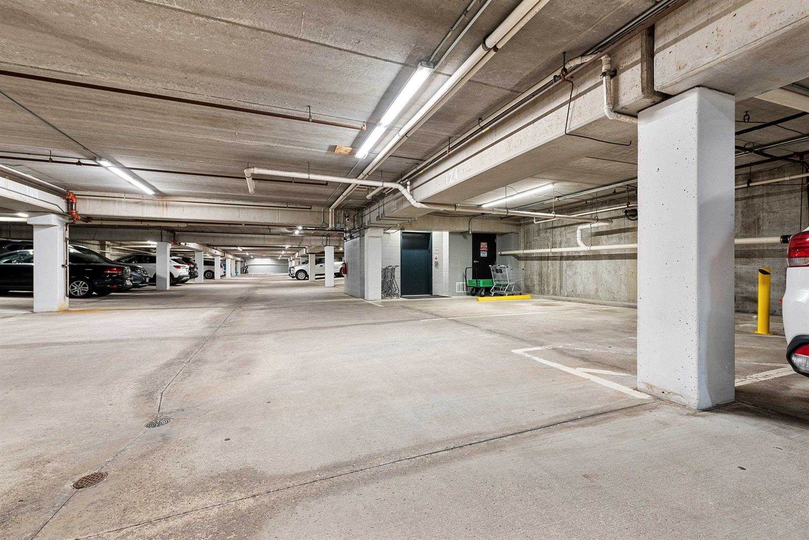 118 South Washington Street, Green Bay, WI 54301