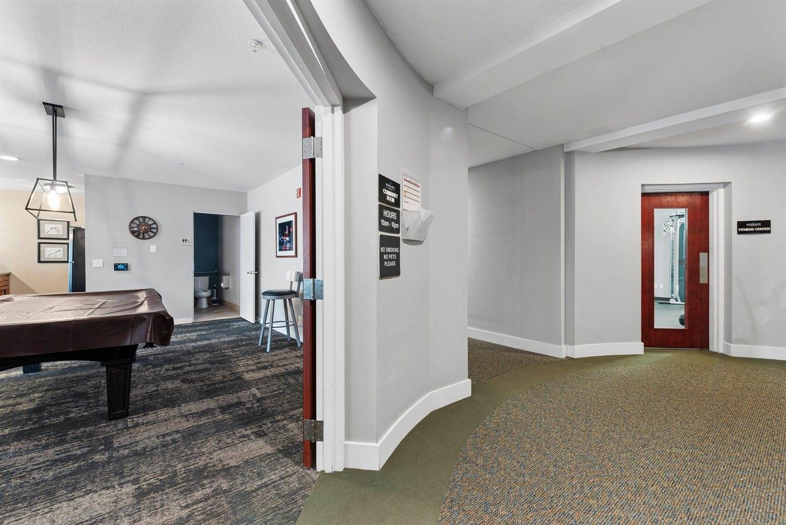 118 South Washington Street, Green Bay, WI 54301