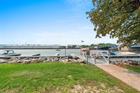 118 South Washington Street, Green Bay, WI 54301