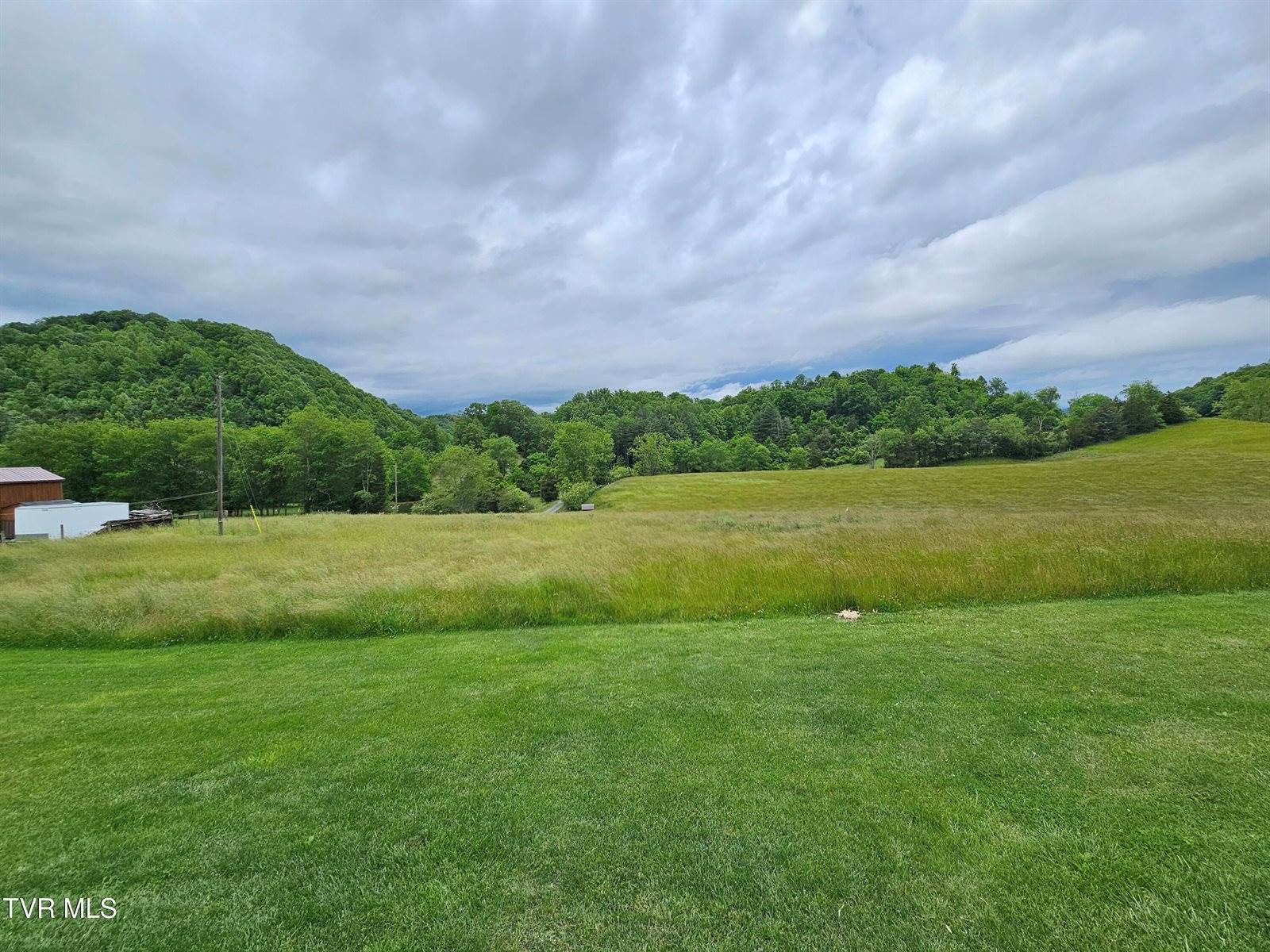 27337 Rich Valley Road, Abingdon, VA 24210