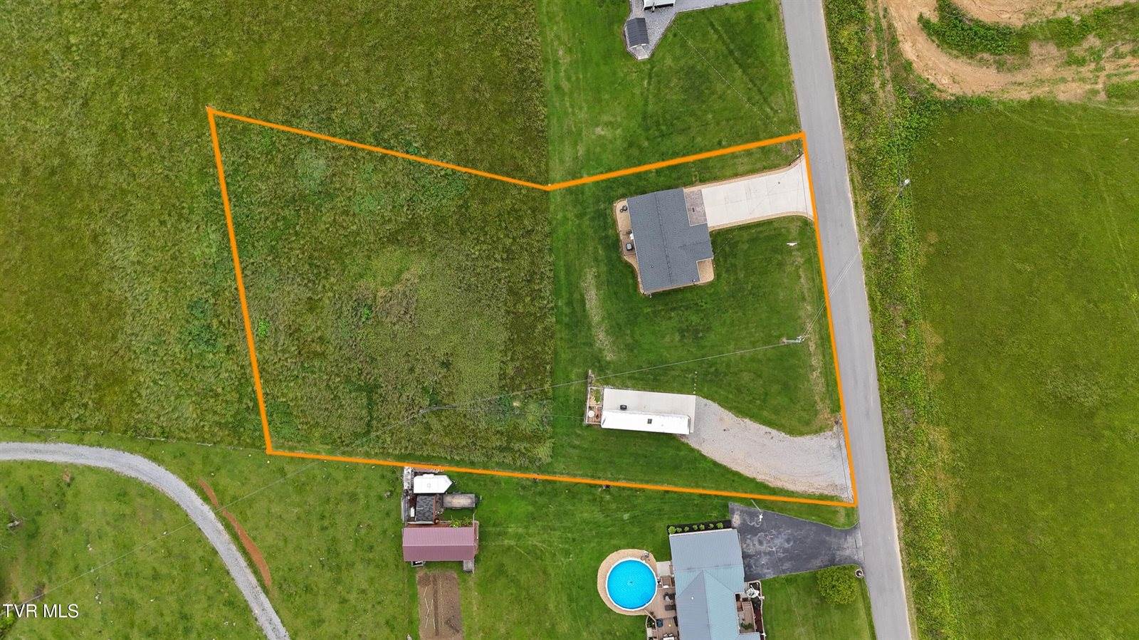 27337 Rich Valley Road, Abingdon, VA 24210