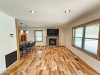 27337 Rich Valley Road, Abingdon, VA 24210