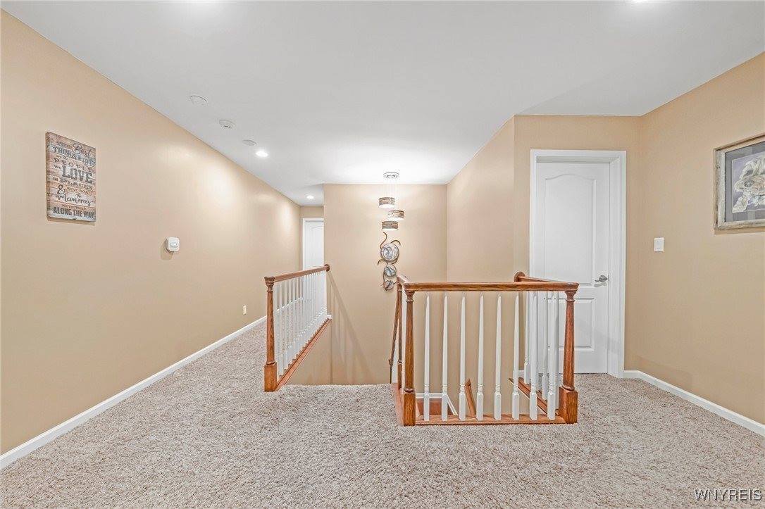 3906 Ontario Drive, Wheatfield, NY 14120