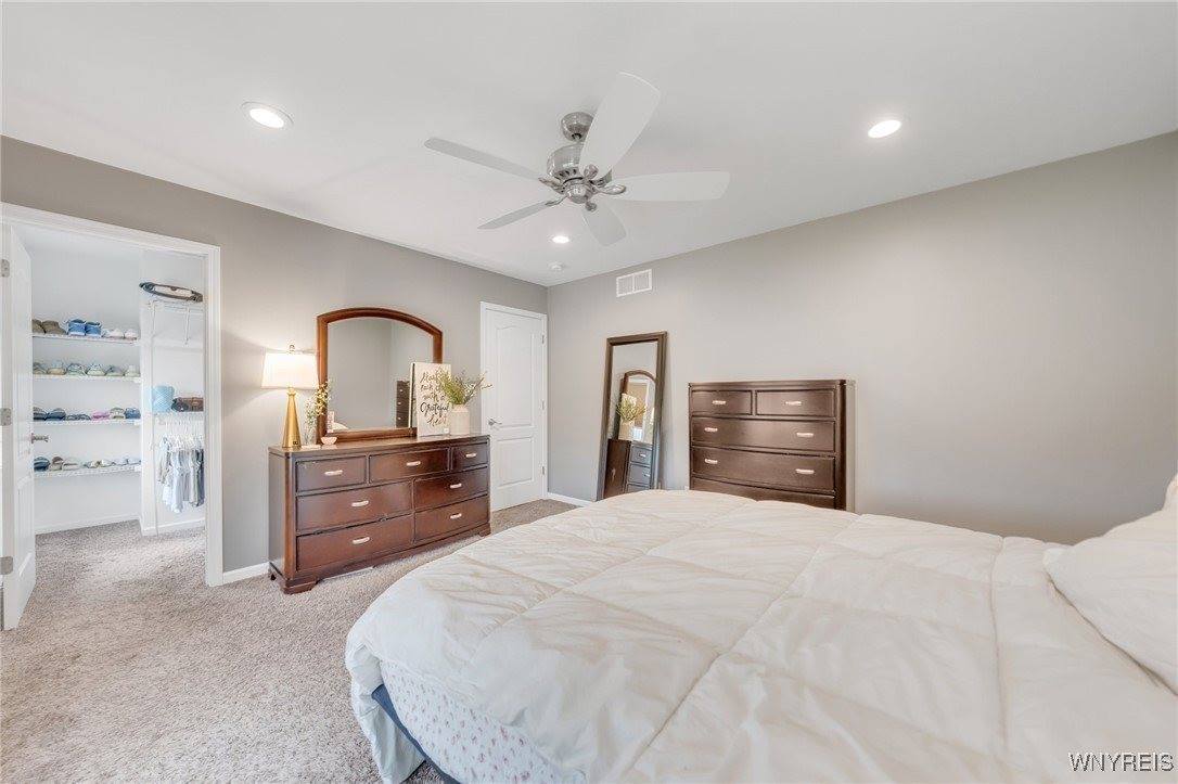 3906 Ontario Drive, Wheatfield, NY 14120