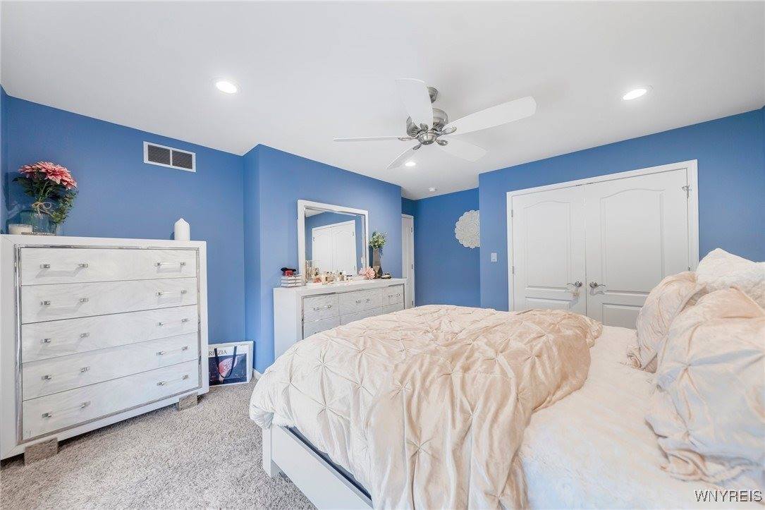 3906 Ontario Drive, Wheatfield, NY 14120