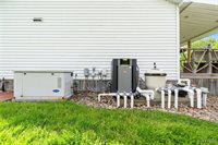 2350 Quaker Road, Hartland, NY 14067