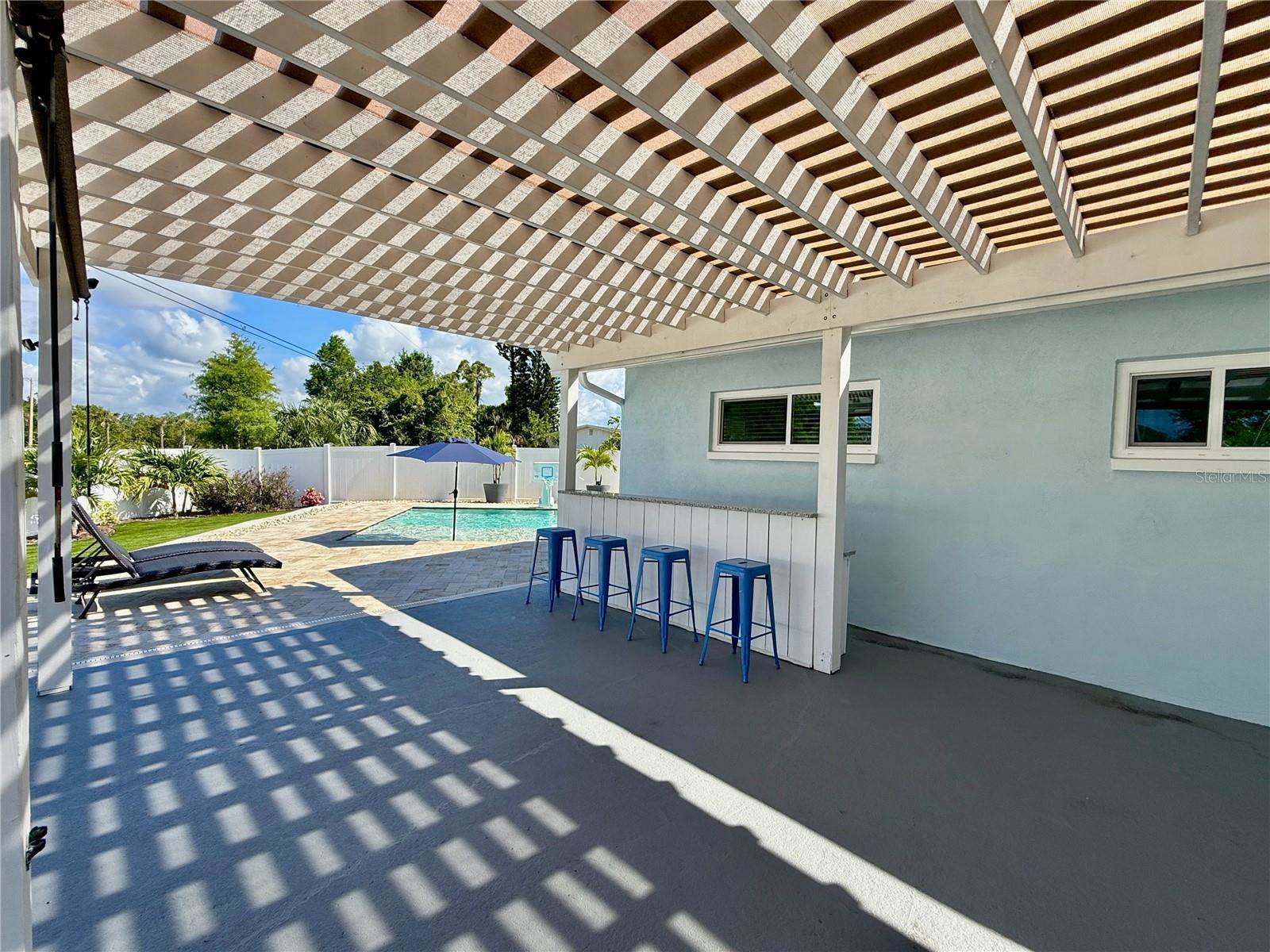 3701 Manatee Drive SE, Saint Petersburg, FL 33705