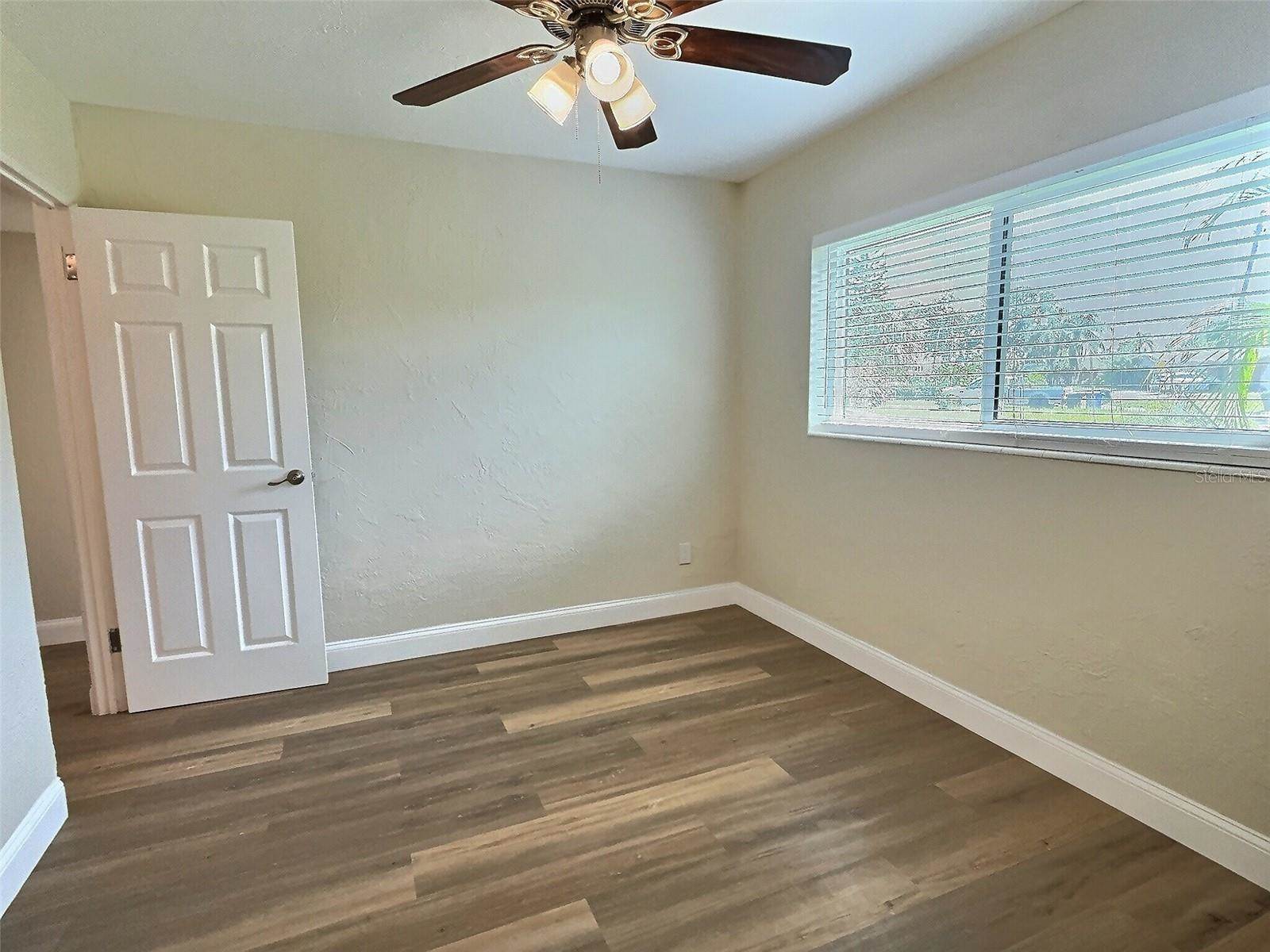 3701 Manatee Drive SE, Saint Petersburg, FL 33705