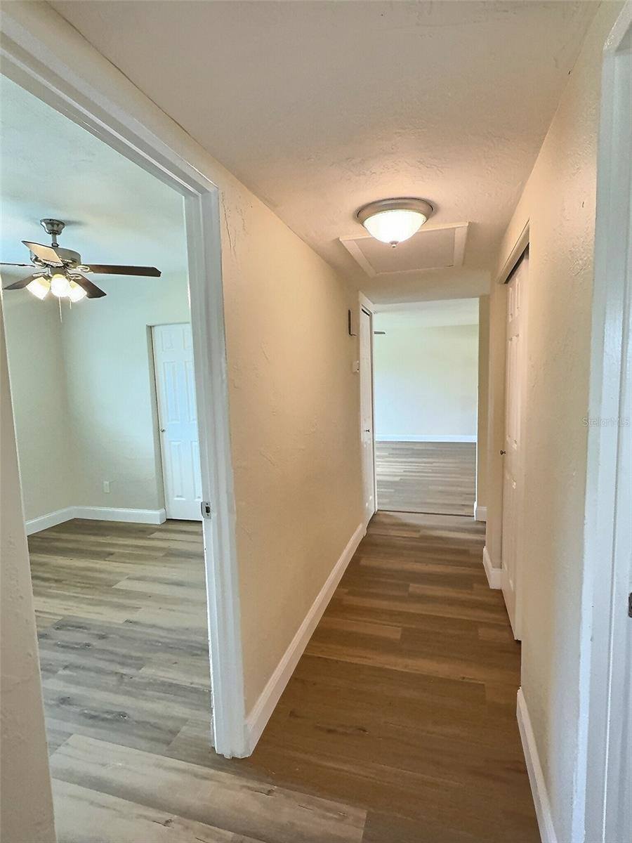 3701 Manatee Drive SE, Saint Petersburg, FL 33705